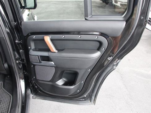 Used 2020 Land Rover Defender 110 X AWD/4WD image 14
