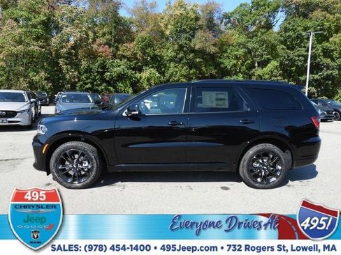 New 2026 Dodge Durango GT image 2