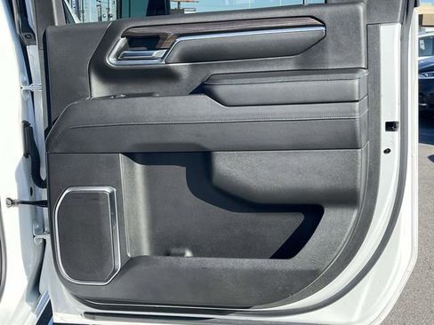 Used 2024 Chevrolet Silverado 2500 LT image 22