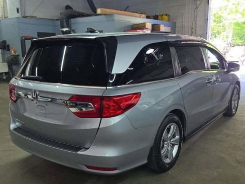 Used 2018 Honda Odyssey EX-L image 3