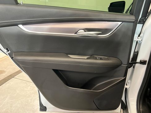 New 2025 Cadillac XT5 Luxury w/ LPO, Floor Liner Package image 19