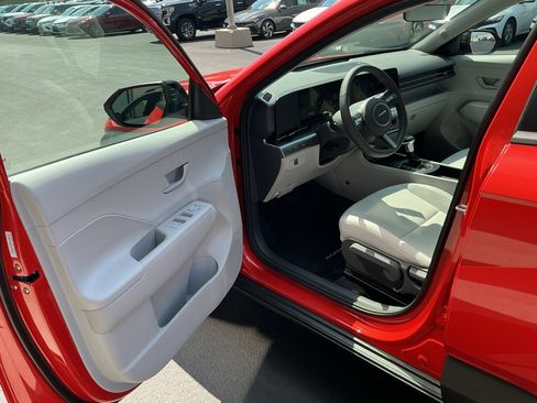 Used 2026 Hyundai Kona SEL Sport image 18