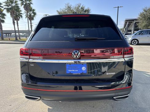 New 2026 Volkswagen Atlas SE FWD image 5