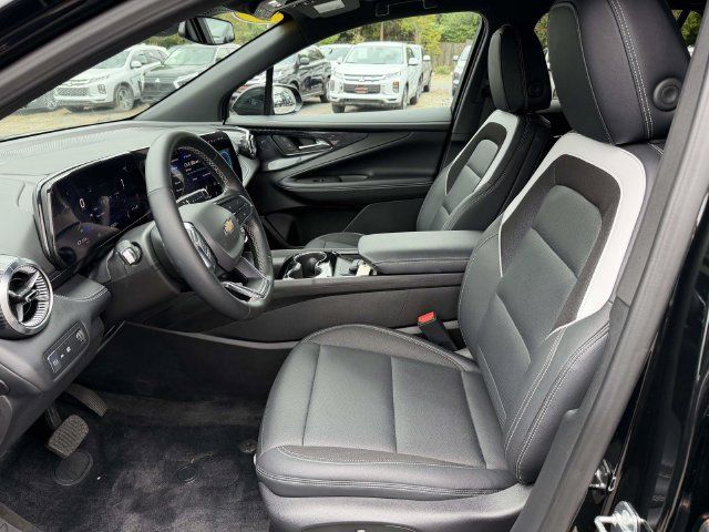 Used 2024 Chevrolet Blazer EV LT AWD/4WD image 14