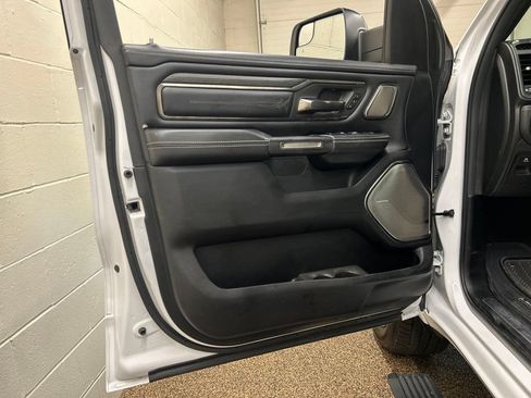 Used 2019 RAM 1500 Limited AWD/4WD image 13