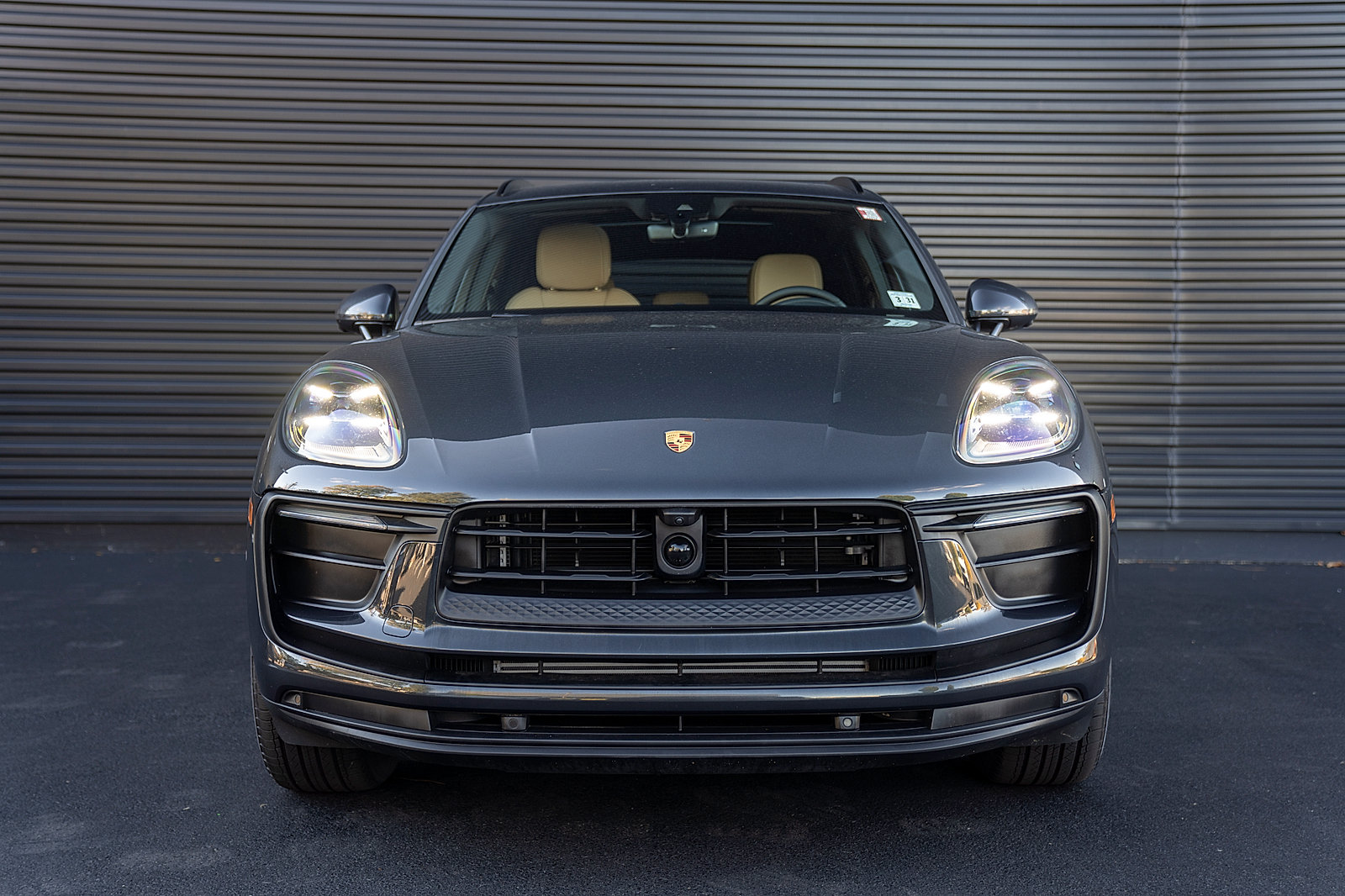 Used 2026 Porsche Macan AWD/4WD image 24