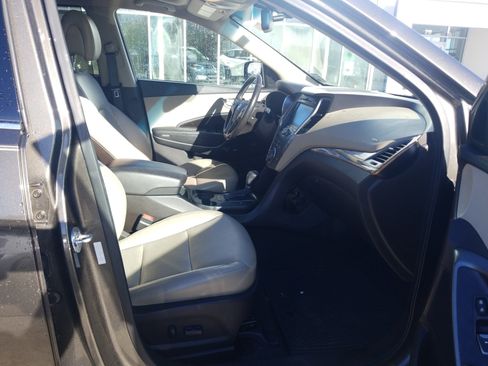 Used 2013 Hyundai Santa Fe Sport 2.0T w/ Technology Pkg image 17