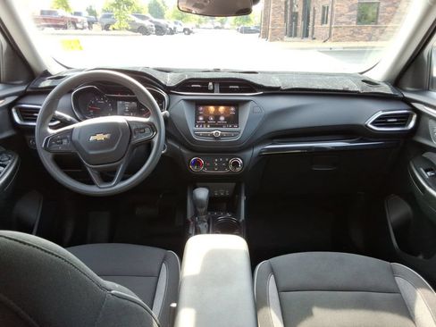 Certified 2023 Chevrolet TrailBlazer LT FWD image 19