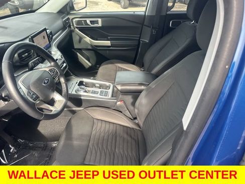 Used 2021 Ford Explorer XLT RWD image 19