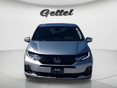 Used 2025 Honda Odyssey EX-L image 3