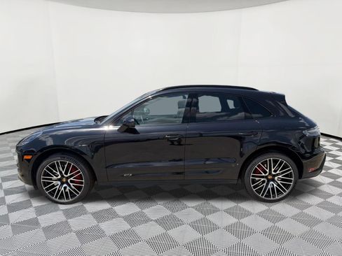 Certified 2024 Porsche Macan GTS AWD/4WD image 2