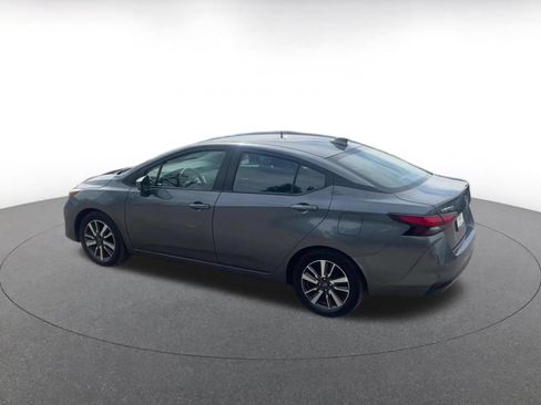 Used 2025 Nissan Versa SV FWD image 8
