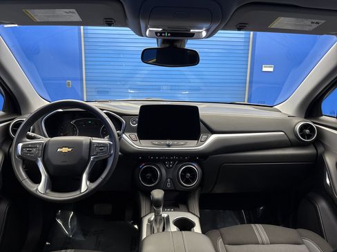Used 2024 Chevrolet Blazer LT w/ Convenience Package FWD image 26