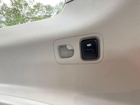 Used 2019 GMC Acadia SLT AWD/4WD image 40