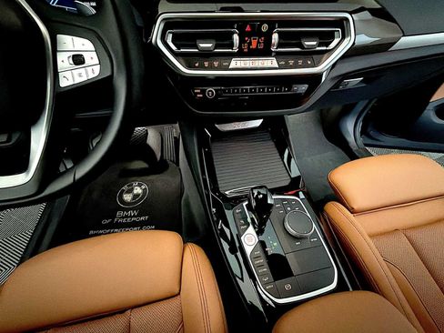 Used 2024 BMW X3 xDrive30i w/ Convenience Package w/ZPA AWD/4WD image 18