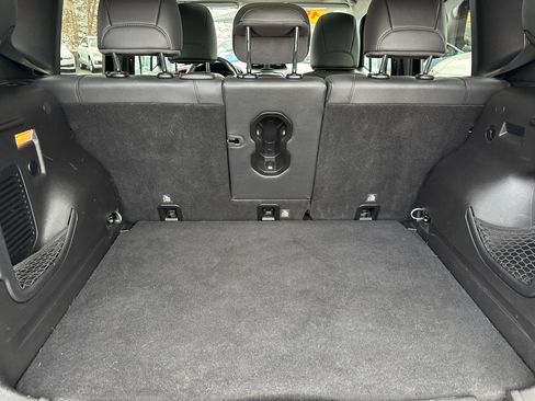 Used 2019 Jeep Renegade Trailhawk image 18