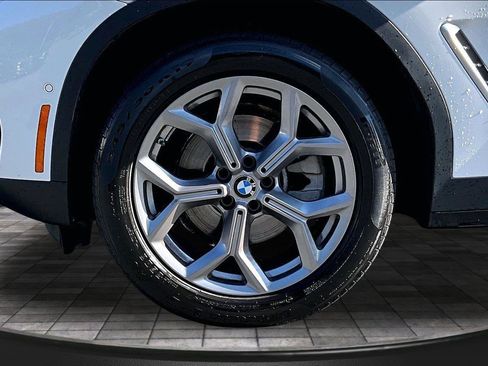 Used 2024 BMW X3 sDrive30i w/ Convenience Package RWD image 10
