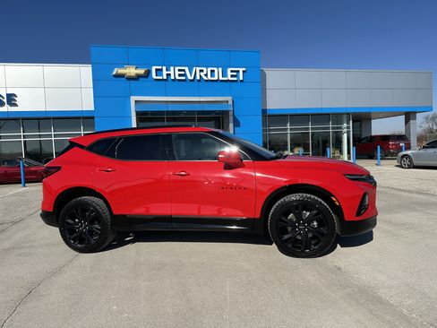 Used 2021 Chevrolet Blazer RS w/ Enhanced Convenience Package image 4