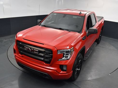 Used 2022 GMC Sierra 1500 Elevation w/ X31 Off-Road Package AWD/4WD image 27