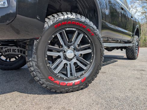 Used 2021 Nissan Titan PRO-4X w/ Pro-4x Convenience Package image 36