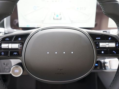 Certified 2025 Hyundai Ioniq 6 SEL image 24