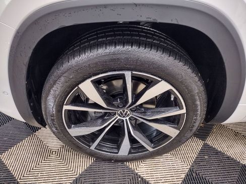 New 2026 Volkswagen Atlas SEL Premium R-Line AWD/4WD image 5
