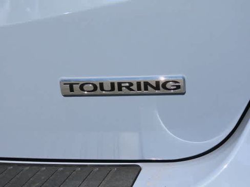 New 2026 Honda Odyssey Touring image 8