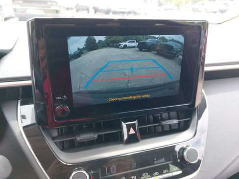 Used 2024 Toyota Corolla LE FWD image 24