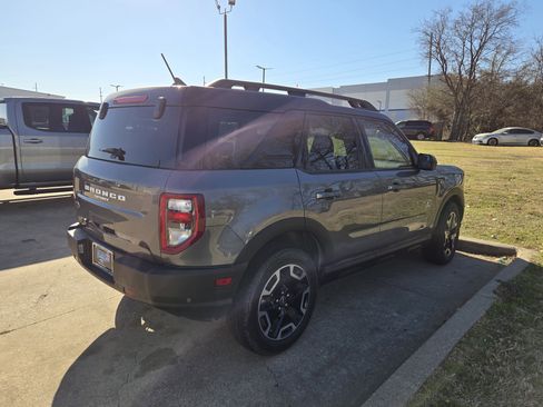 Certified 2022 Ford Bronco Sport Outer Banks w/ Tech Package image 3