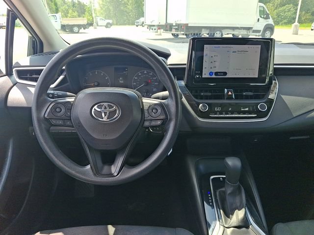 Used 2024 Toyota Corolla LE FWD image 11