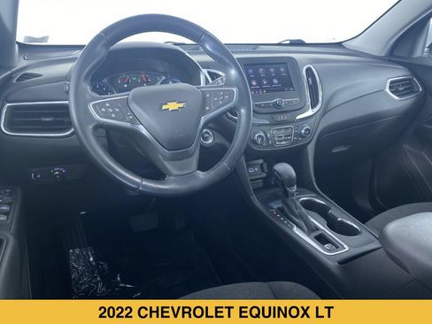 Certified 2022 Chevrolet Equinox LT FWD image 2