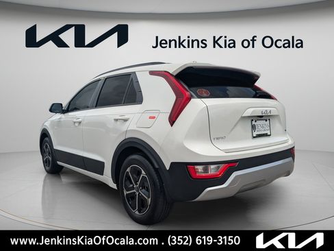 New 2026 Kia Niro LX FWD image 5