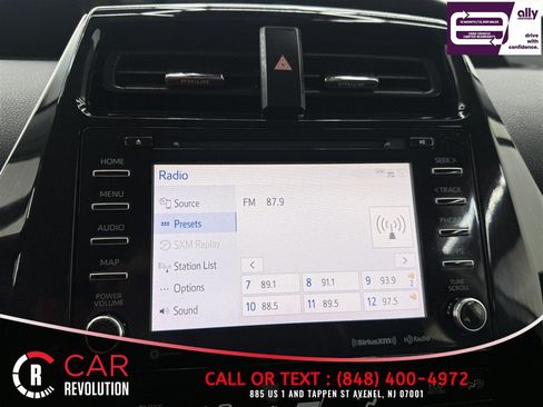 Used 2020 Toyota Prius Prime LE FWD image 19