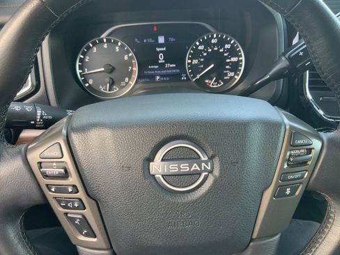 Used 2023 Nissan Titan Platinum Reserve w/ Moonroof Package AWD/4WD image 19
