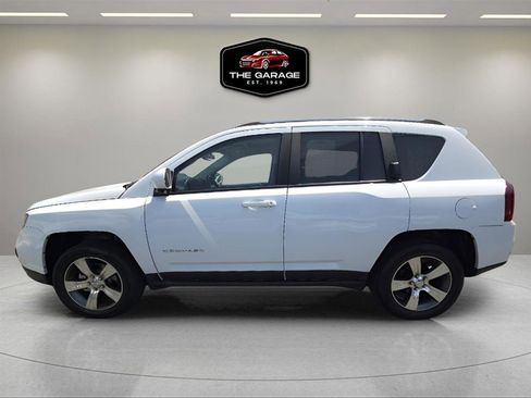 Used 2016 Jeep Compass High Altitude AWD/4WD image 3