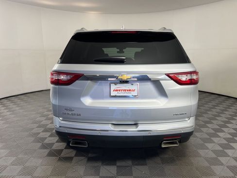 Used 2020 Chevrolet Traverse Premier image 4