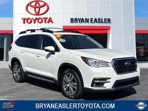 Used 2022 Subaru Ascent Limited w/ Technology Package AWD/4WD image 1
