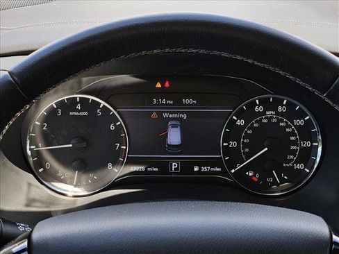 Used 2022 INFINITI QX80 Luxe w/ All-Season Package RWD image 19