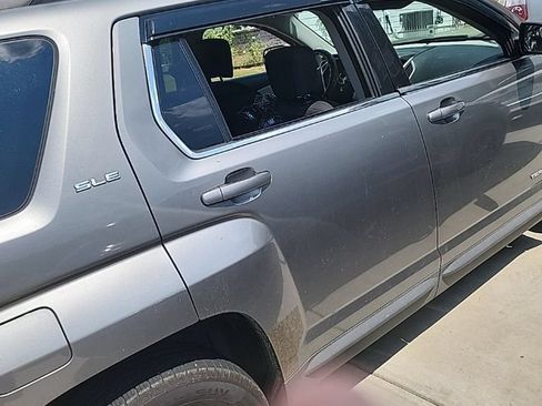 Used 2012 GMC Terrain SLE w/ Convenience Package FWD image 3