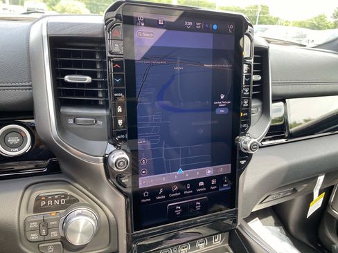 New 2026 RAM 1500 Laramie w/ Night Edition AWD/4WD image 11