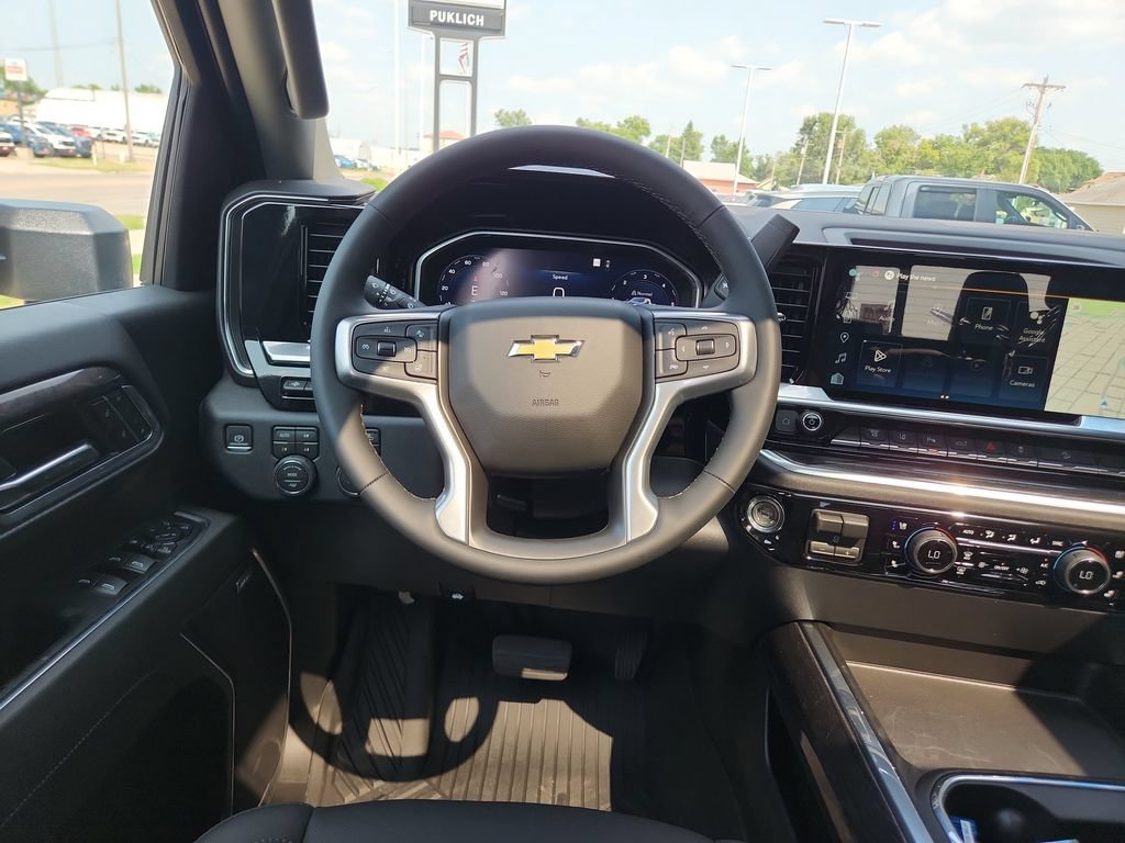 New 2026 Chevrolet Silverado 2500 LTZ w/ LTZ Plus Package AWD/4WD image 15