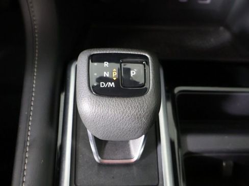 Used 2024 Nissan Pathfinder SL AWD/4WD image 51
