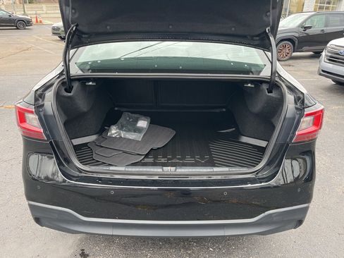 Certified 2024 Subaru Legacy Limited image 23