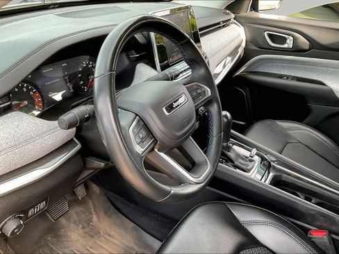 Used 2022 Jeep Compass Latitude w/ Sun and Sound Group image 12