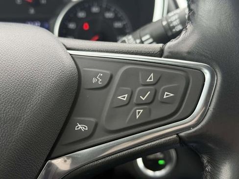 Used 2020 Chevrolet Equinox Premier image 25