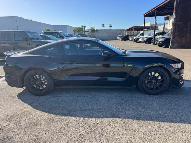 Used 2017 Ford Mustang Shelby GT350 w/ Electronics Package RWD image 4