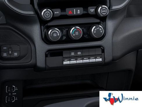 New 2026 RAM 5500 Tradesman w/ Chrome Appearance Group AWD/4WD image 28