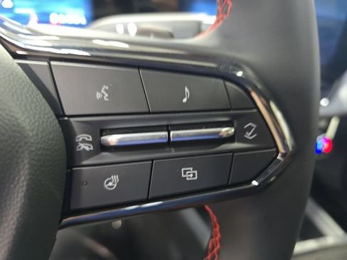 New 2027 Chevrolet Equinox RS w/ LPO, Floor Liner Package AWD/4WD image 19