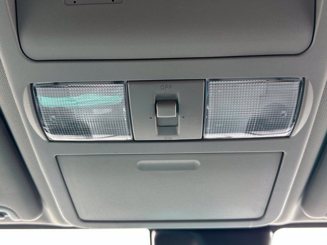 Certified 2022 Nissan Frontier SV AWD/4WD image 37
