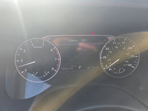 Used 2022 Nissan Rogue SV image 18